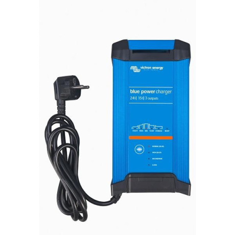 Chytrá nabíječka baterií BlueSmart 24V/16A (1) IP22