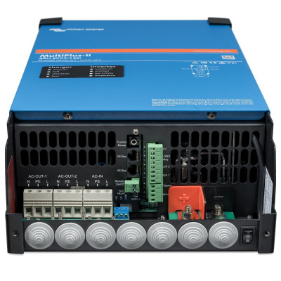 Měnič/nabíječ Victron Energy MultiPlus-II 12V/3000VA/120A-32A