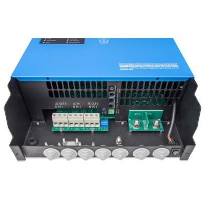 Měnič/nabíječ Victron Energy MultiPlus-II 48V/5000VA/70A-50A